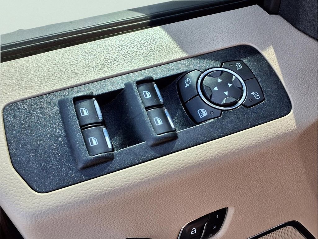 Used 2020 Ford F150 Lariat AWD/4WD image 18