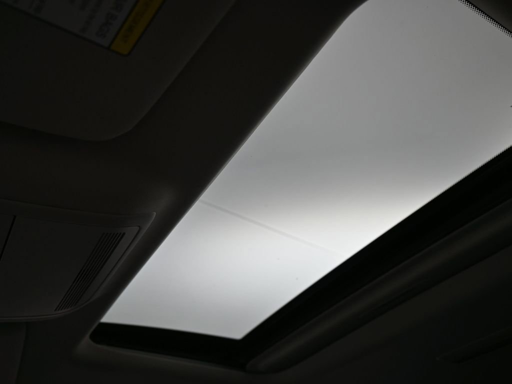 Used 2025 MAZDA CX-90 Plug-In Hybrid w/ Preferred image 23