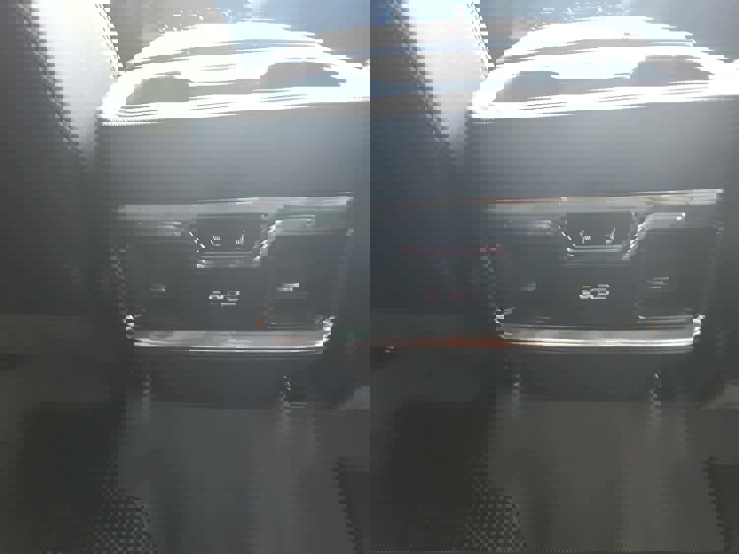 Used 2024 Chevrolet Silverado 1500 LTZ w/ Technology Package image 17