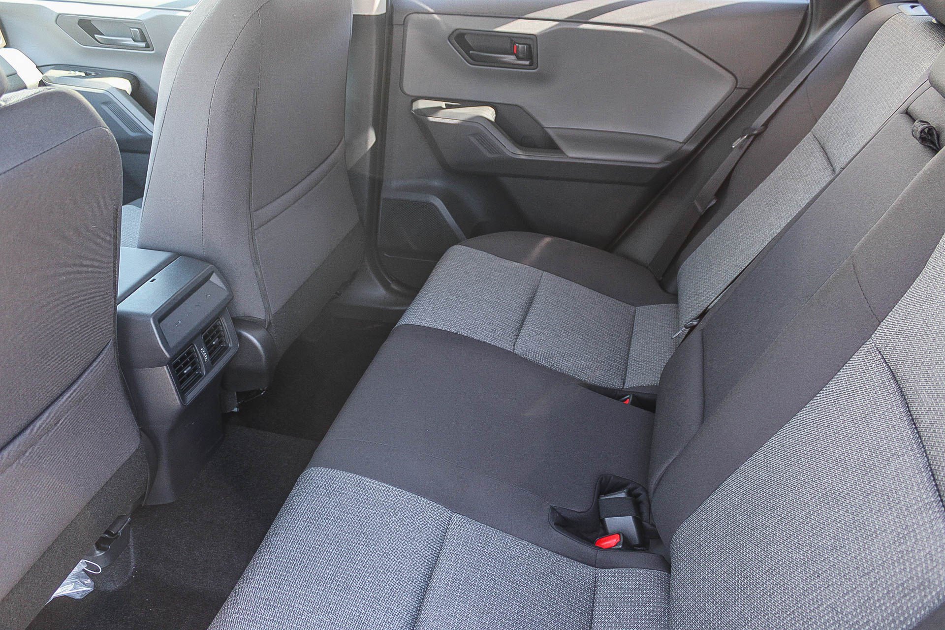 New 2026 Toyota RAV4 LE AWD/4WD image 21