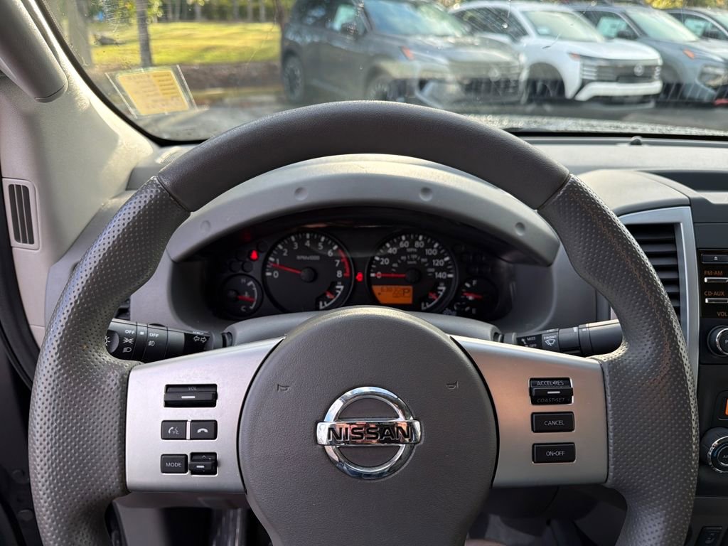 Used 2014 Nissan Frontier SV w/ SV Value Truck Package image 18