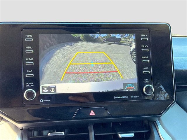 Used 2022 Toyota Venza XLE image 31