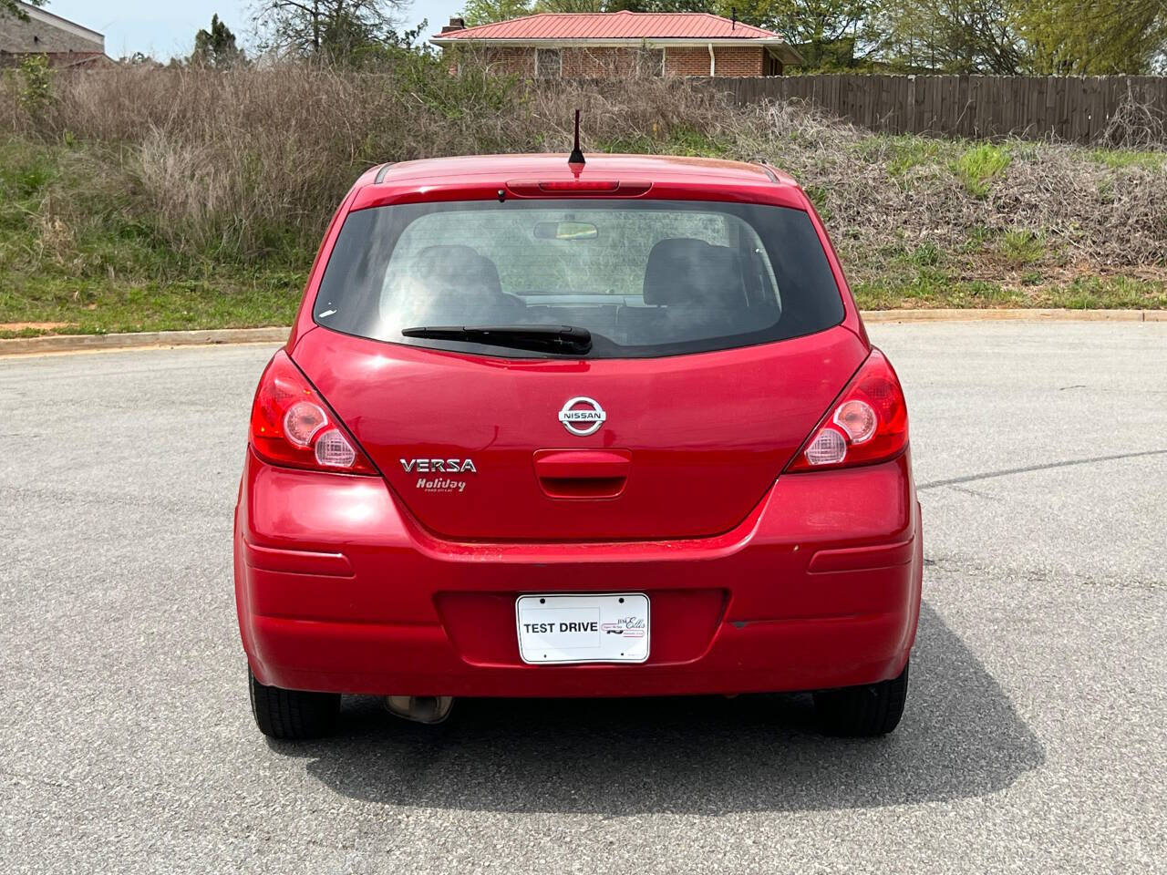Used 2011 Nissan Versa 1.8 S w/ Plus Pkg FWD image 5