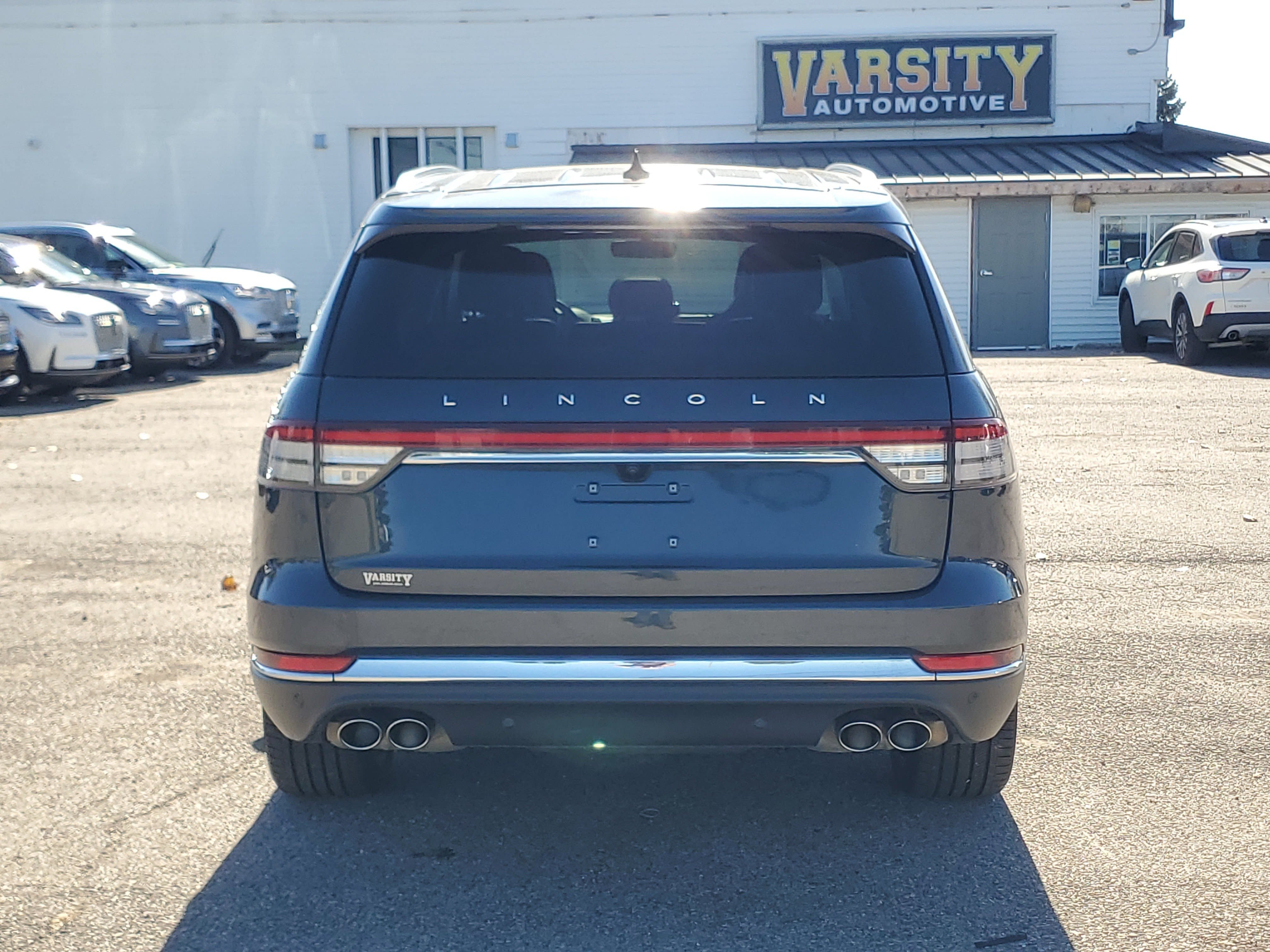 Used 2024 Lincoln Aviator Reserve w/ Equipment Group 201A AWD/4WD image 5