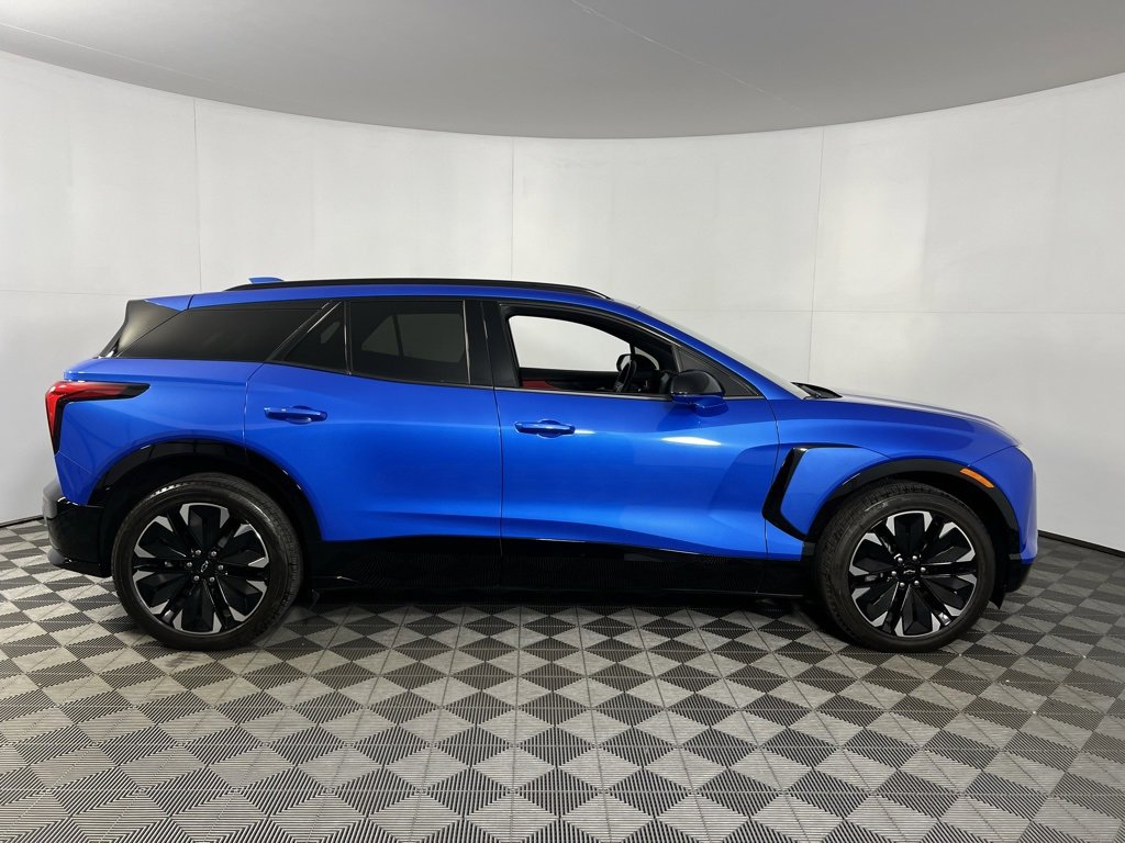 Used 2024 Chevrolet Blazer EV RS image 5