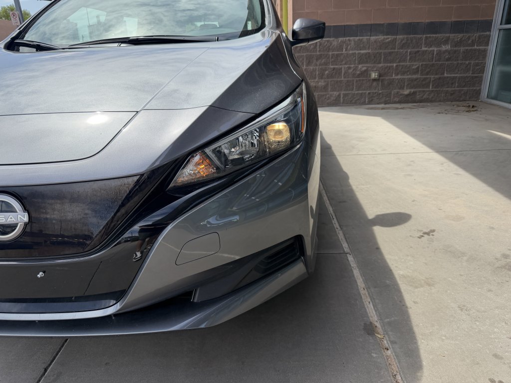 Used 2025 Nissan Leaf S FWD image 11