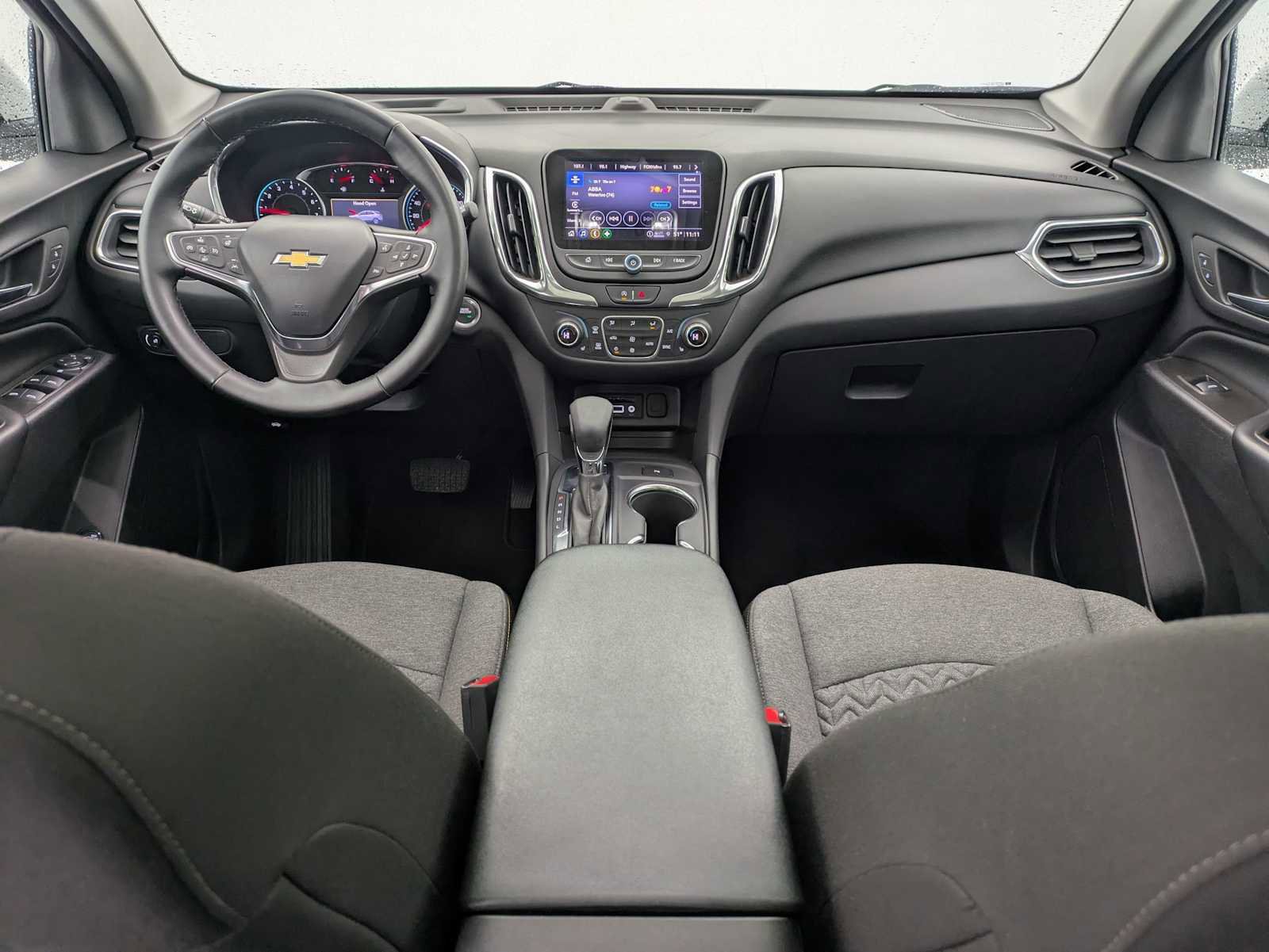 Used 2024 Chevrolet Equinox LT AWD/4WD image 16