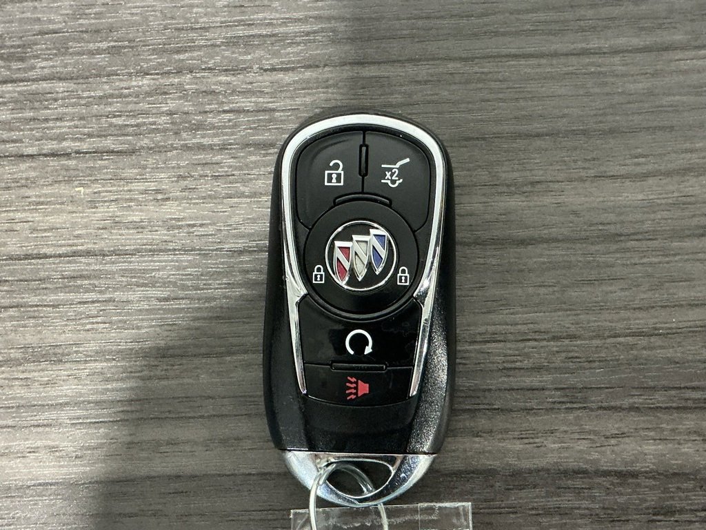 Used 2021 Buick Enclave Avenir w/ Avenir Technology Package image 39