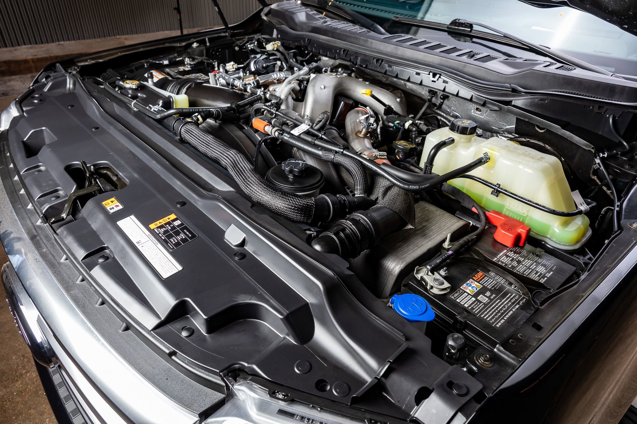 Used 2024 Ford F250 Limited w/ FX4 Off-Road Package image 40