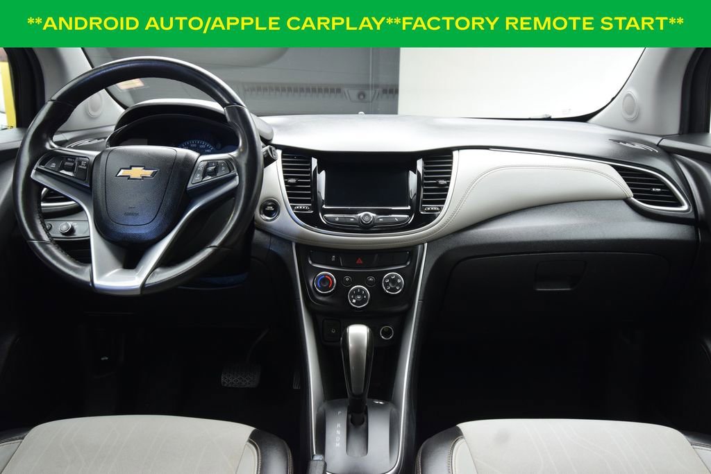 Used 2021 Chevrolet Trax LT w/ Driver Confidence Package image 3