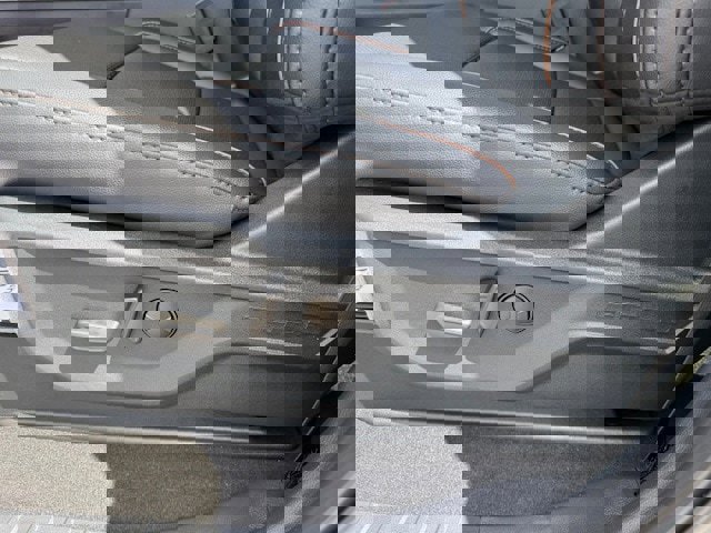 New 2025 Ford F250 Lariat w/ Lariat Ultimate Package image 11