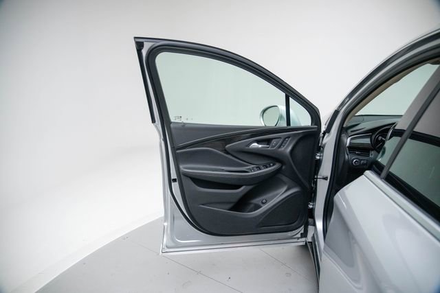 Used 2018 Buick Envision Essence FWD image 22