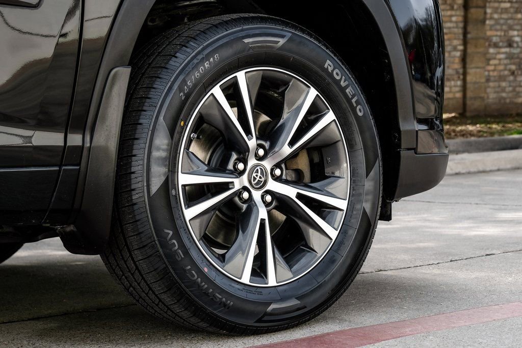 Used 2017 Toyota Highlander Plus image 67