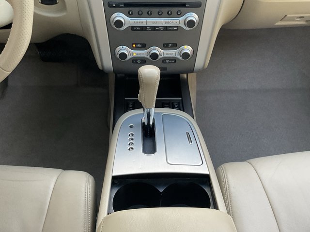 Used 2013 Nissan Murano SL w/ Navigation Pkg AWD/4WD image 16