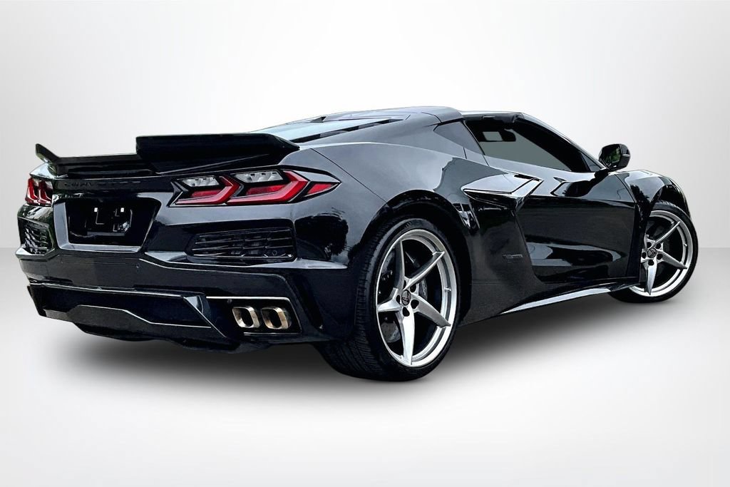 Used 2025 Chevrolet Corvette E-Ray AWD/4WD image 6