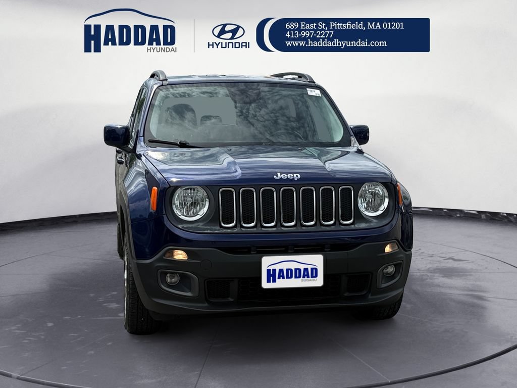 Used 2017 Jeep Renegade Latitude w/ Cold Weather Group AWD/4WD image 8