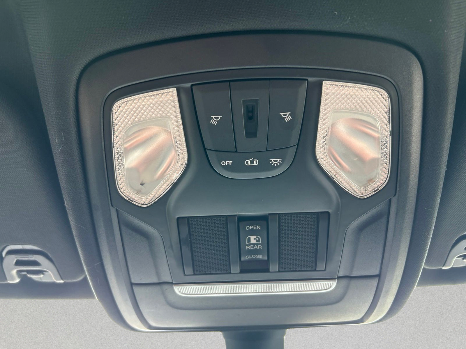 Used 2021 RAM 1500 Big Horn RWD image 33