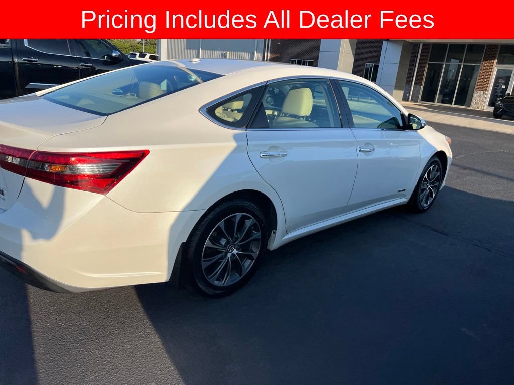 Used 2016 Toyota Avalon XLE Premium FWD image 14