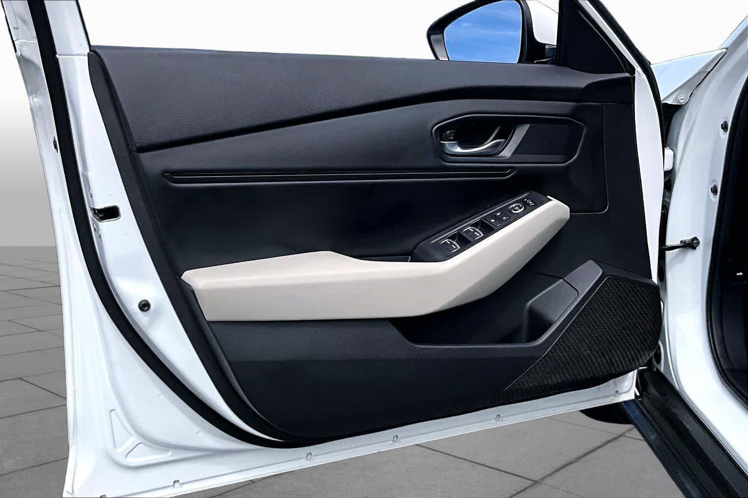 Used 2024 Honda Accord EX image 21