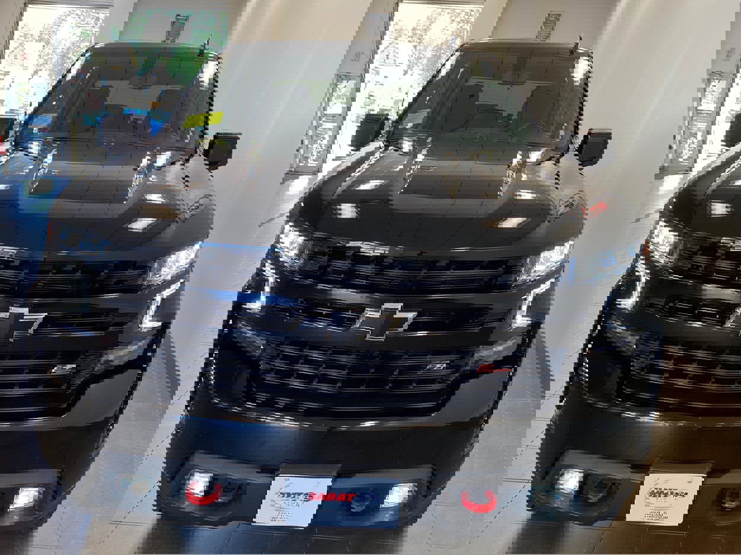 Used 2022 Chevrolet Silverado 1500 LT Trail Boss w/ Bed Protection Package image 3