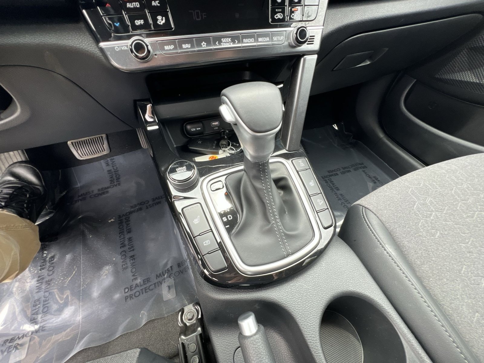 Used 2024 Kia Seltos S AWD/4WD image 22