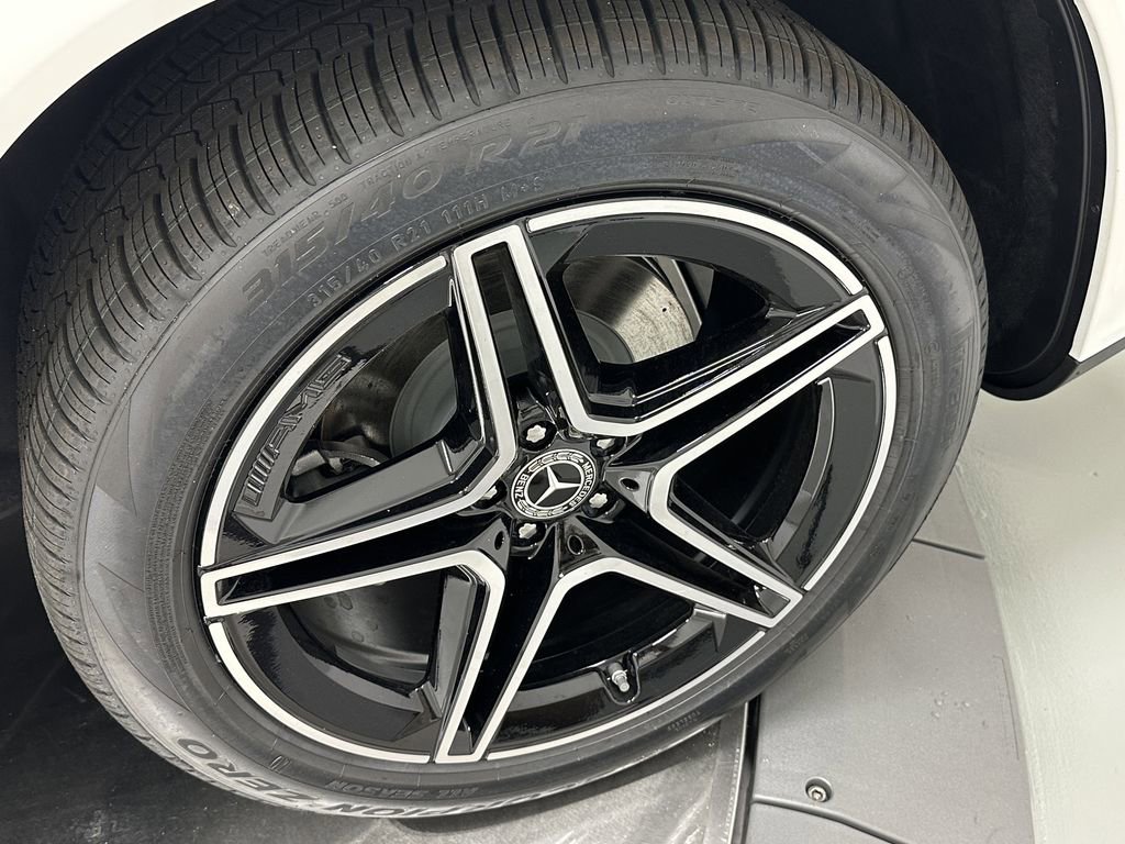 New 2026 Mercedes-Benz GLS 450 4MATIC image 25