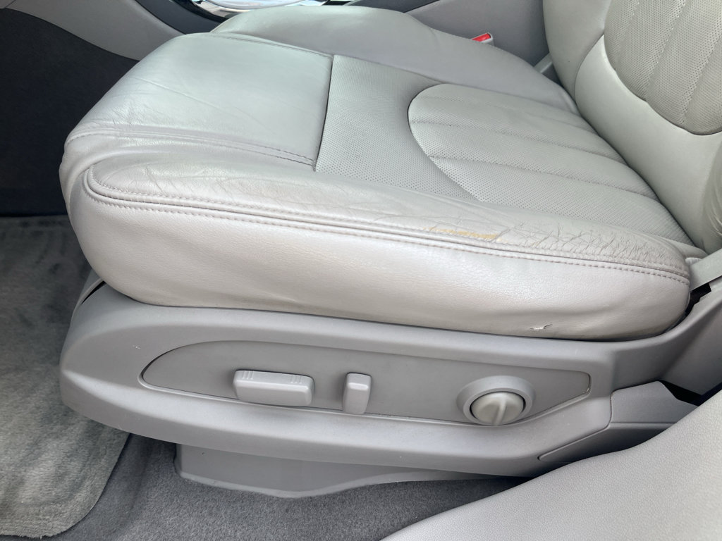 Used 2015 Buick Enclave Leather FWD image 30