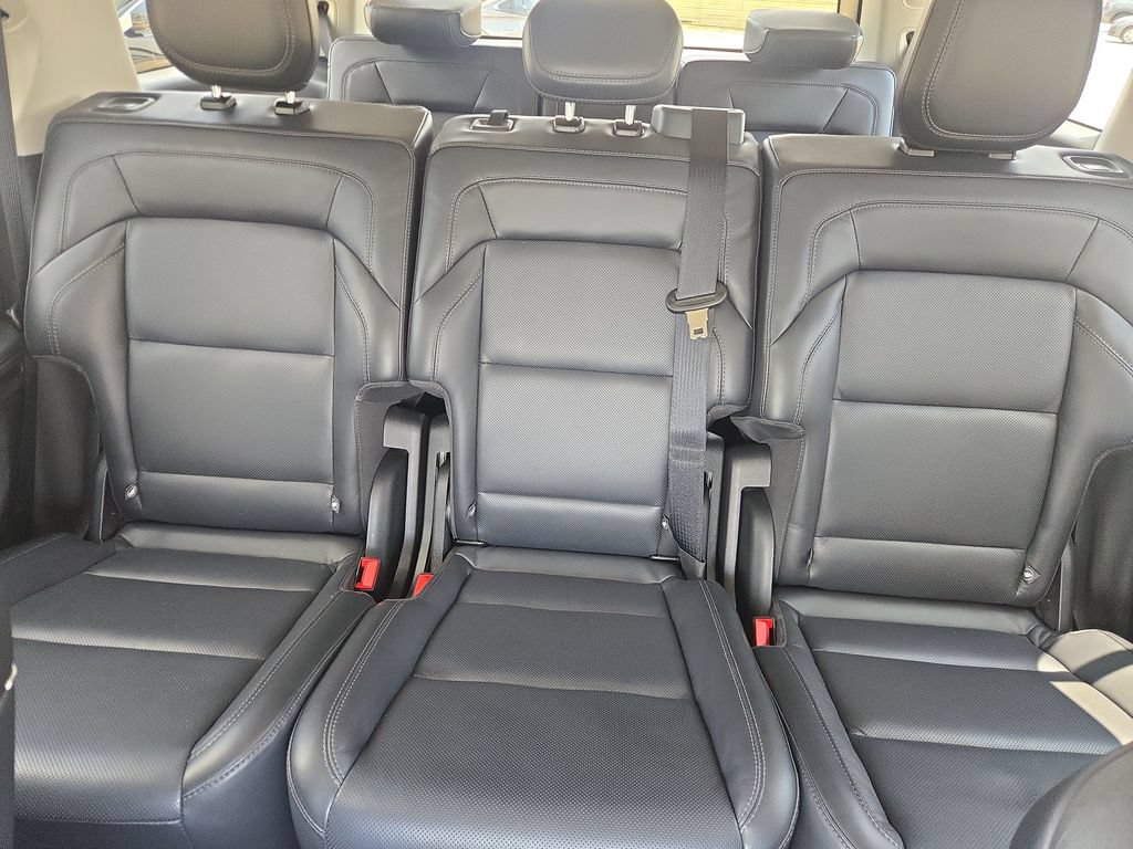 Used 2026 Lincoln Navigator Reserve AWD/4WD image 31