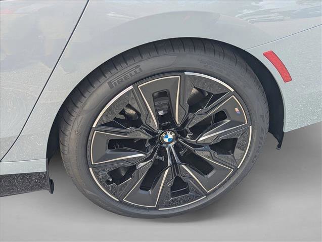 New 2026 BMW i7 eDrive50 image 9