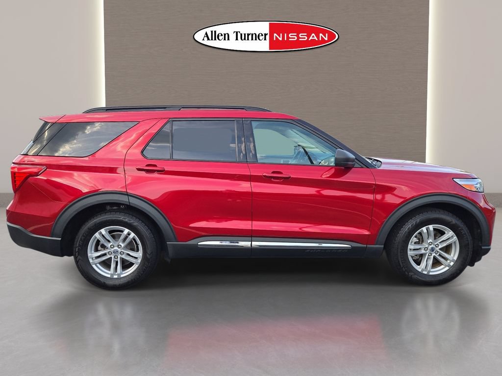Used 2021 Ford Explorer XLT RWD image 5