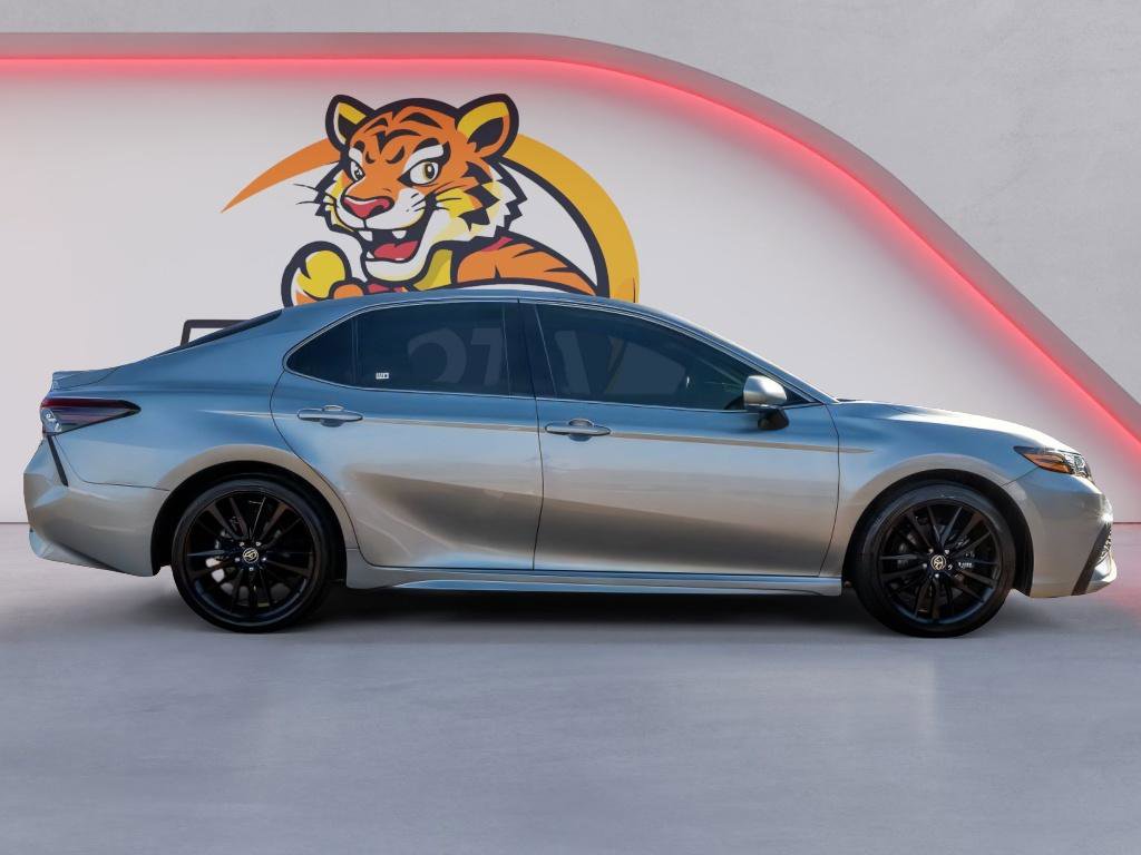 Used 2024 Toyota Camry XSE image 4