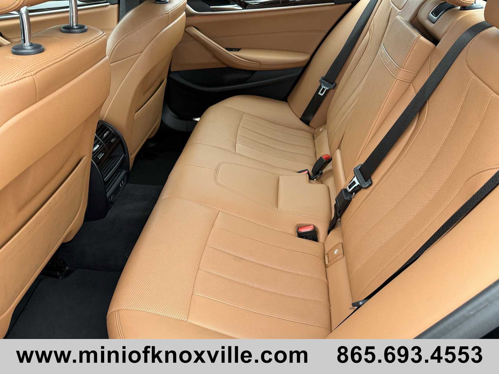 Used 2023 BMW 530i xDrive w/ Convenience Package image 31