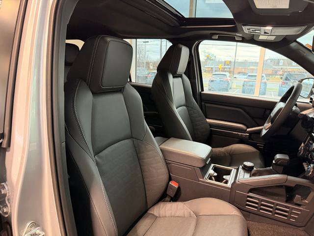 Used 2025 Toyota 4Runner 4WD image 27