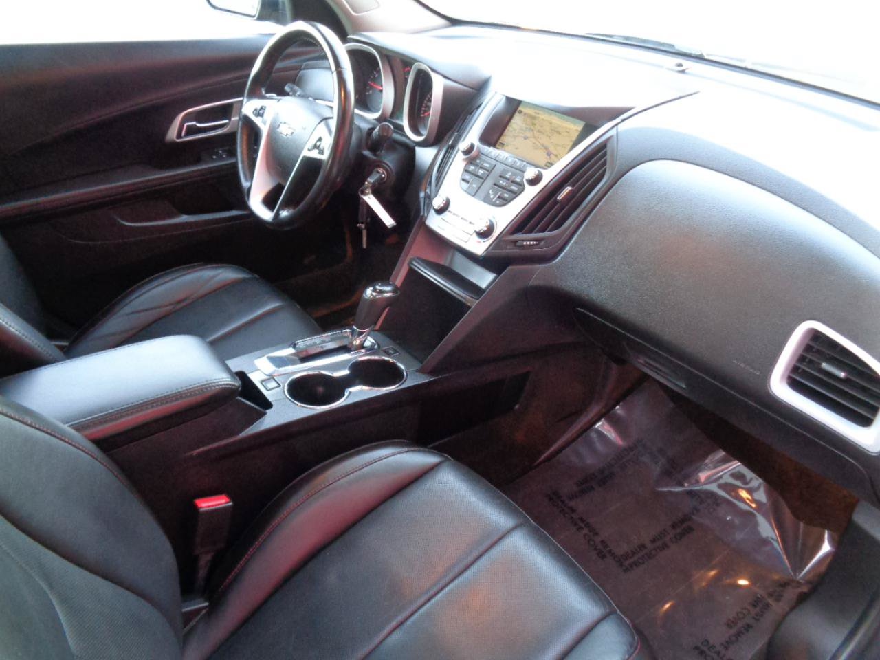 Used 2016 Chevrolet Equinox LTZ w/ Enhanced Convenience Package FWD image 15