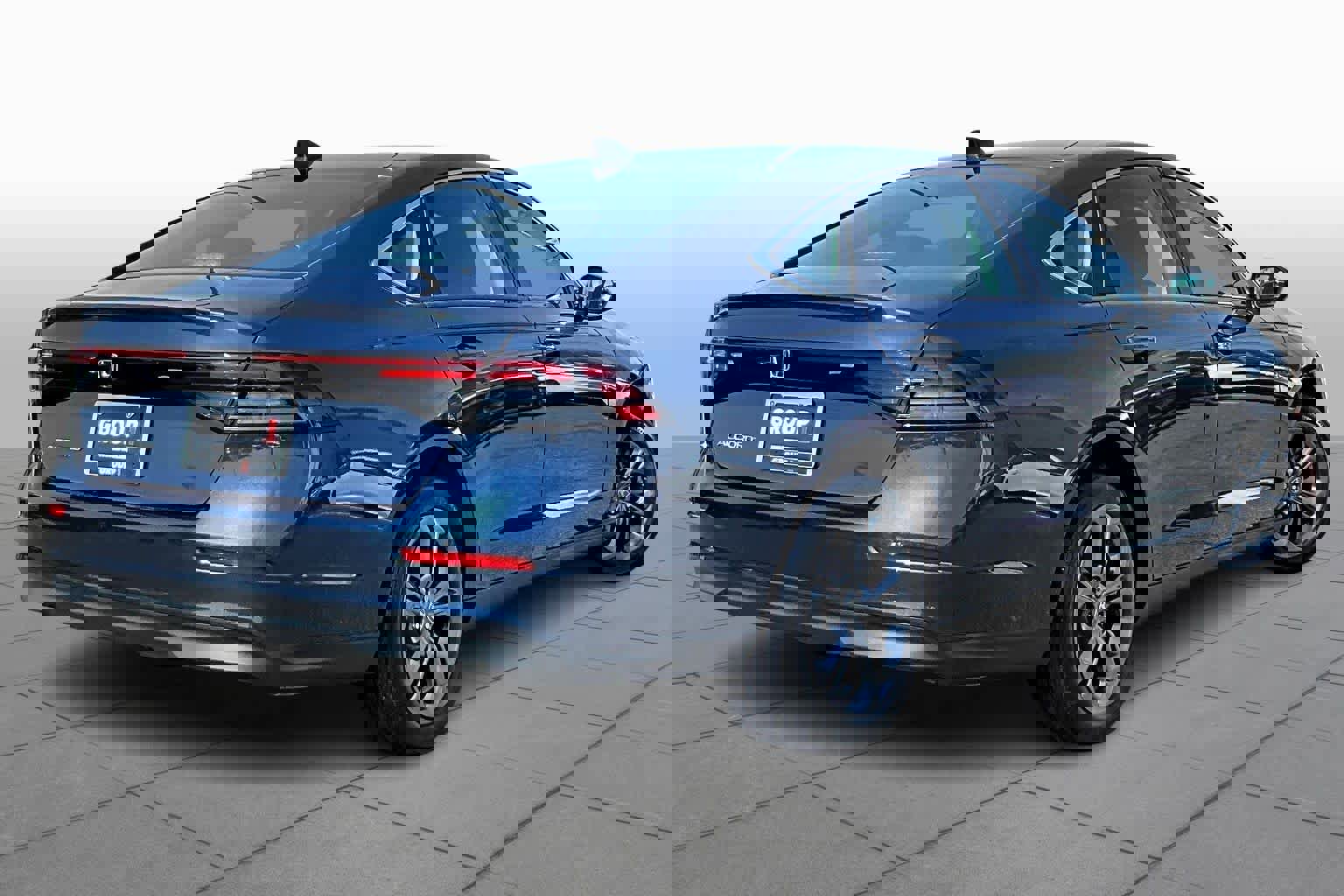 Used 2023 Honda Accord EX image 12