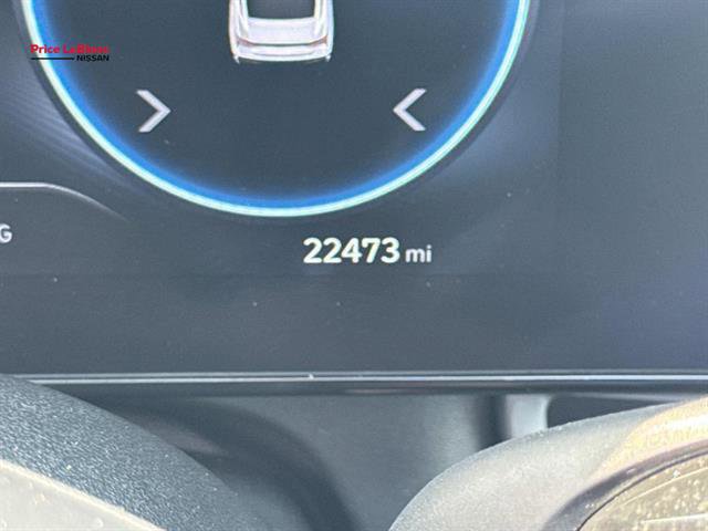 Used 2025 Hyundai Elantra SEL FWD image 27