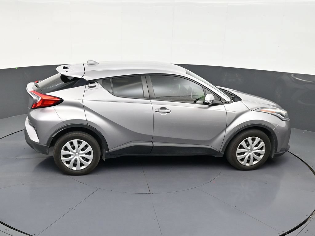 Used 2020 Toyota C-HR LE FWD image 17