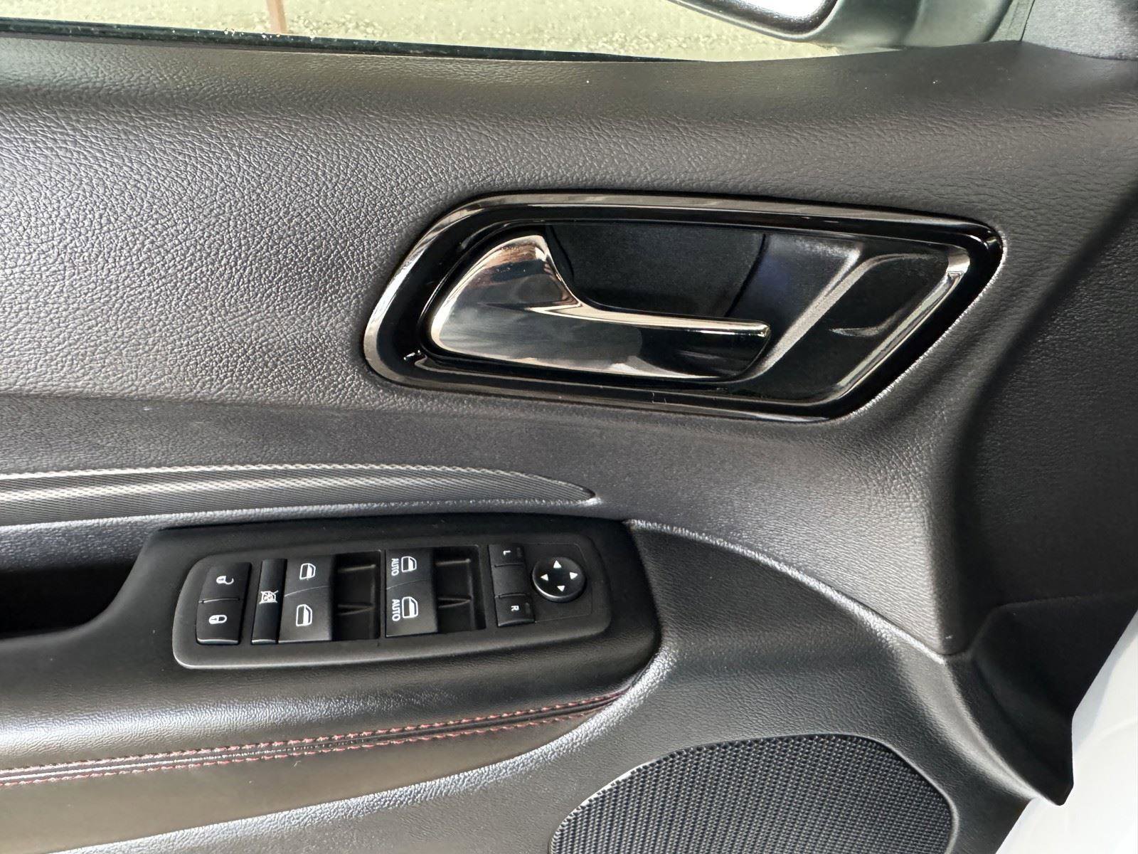 Used 2025 Dodge Durango GT w/ Blacktop Package image 24