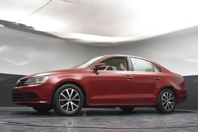 Used 2017 Volkswagen Jetta SE FWD image 35