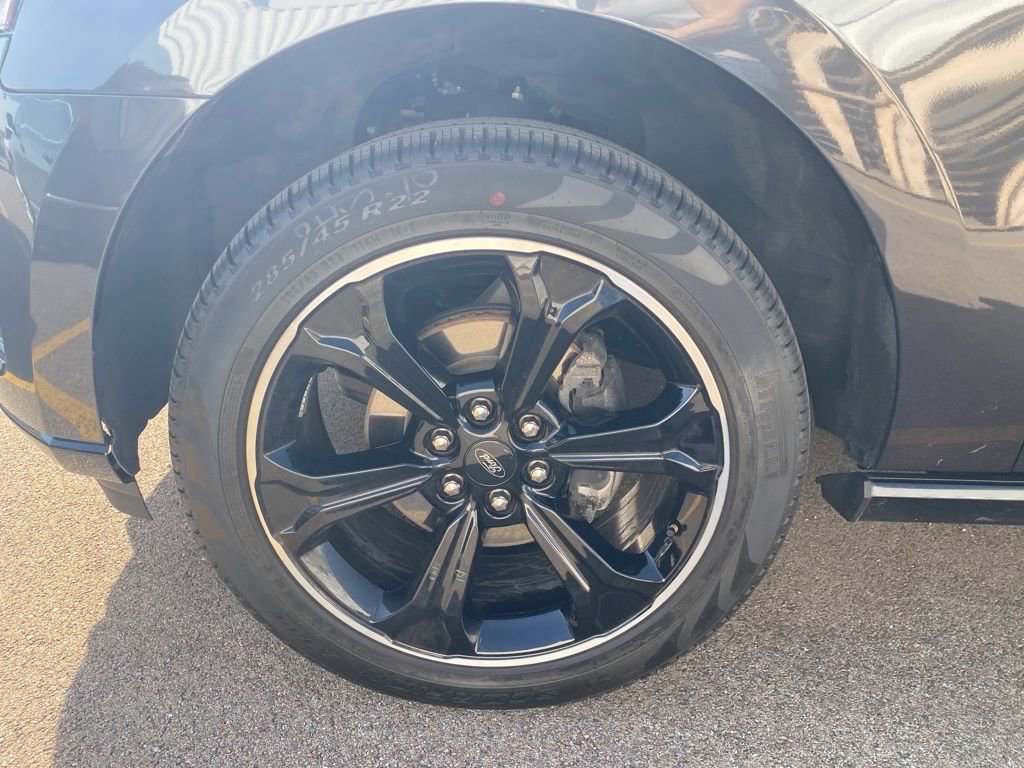 Used 2023 Ford Expedition Limited image 18