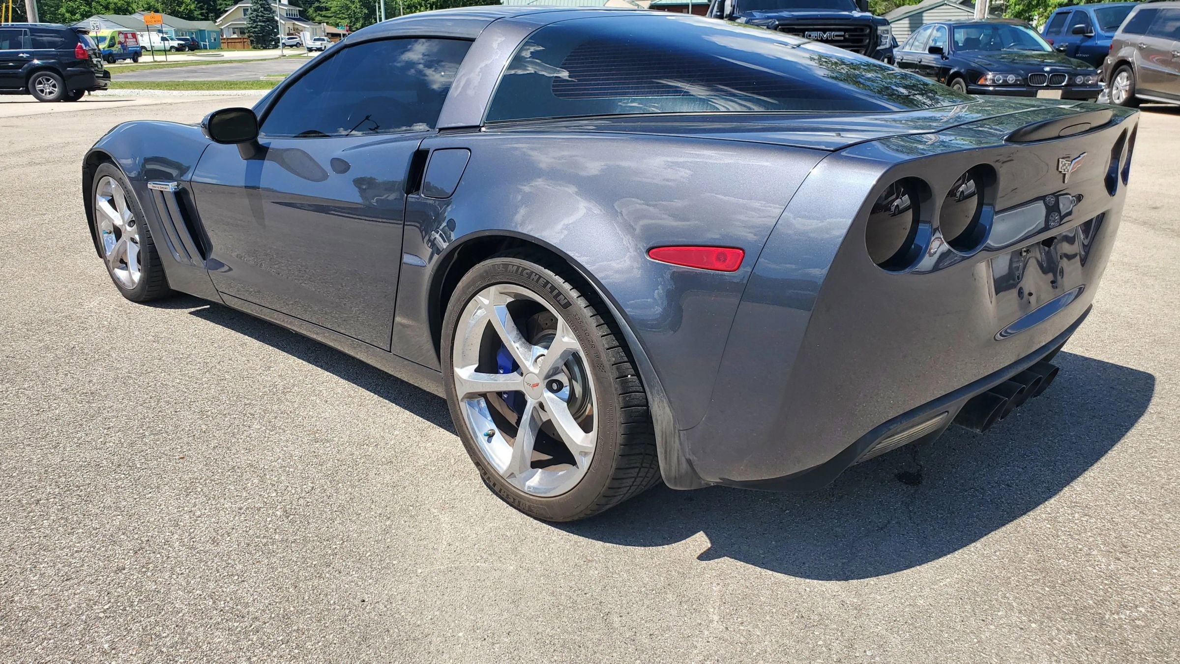 Used 2012 Chevrolet Corvette Grand Sport w/ 3LT Preferred Equipment Group image 5