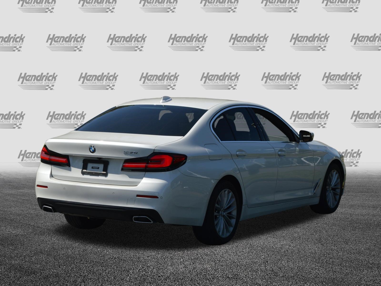Used 2022 BMW 530i w/ Convenience Package RWD image 11