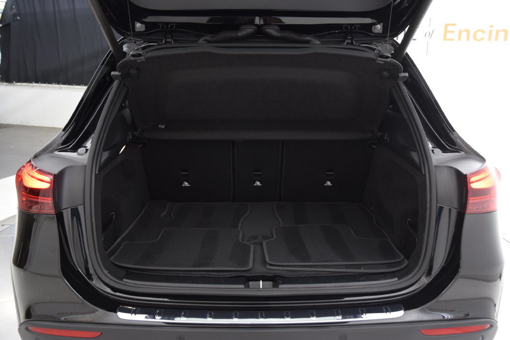 Used 2024 Mercedes-Benz GLA 250 image 29