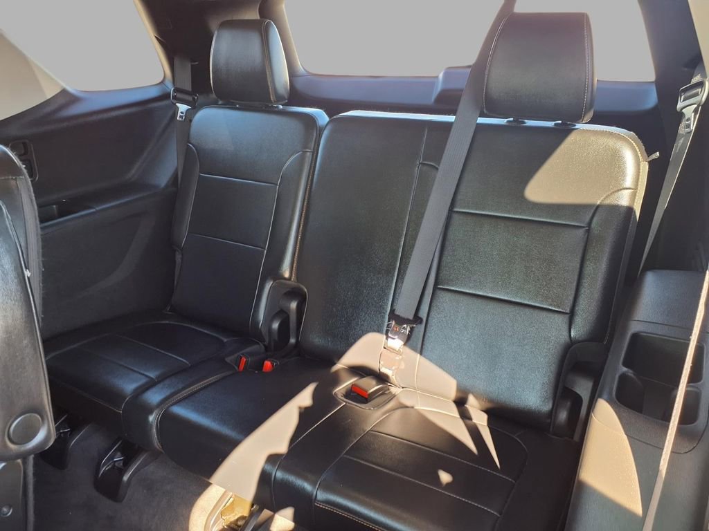 Used 2019 Chevrolet Traverse LT w/ LT Premium Package image 23