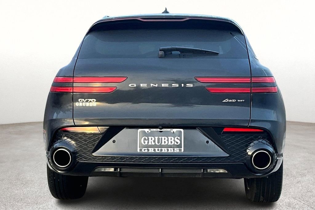 Used 2025 Genesis GV70 3.5T Sport image 6
