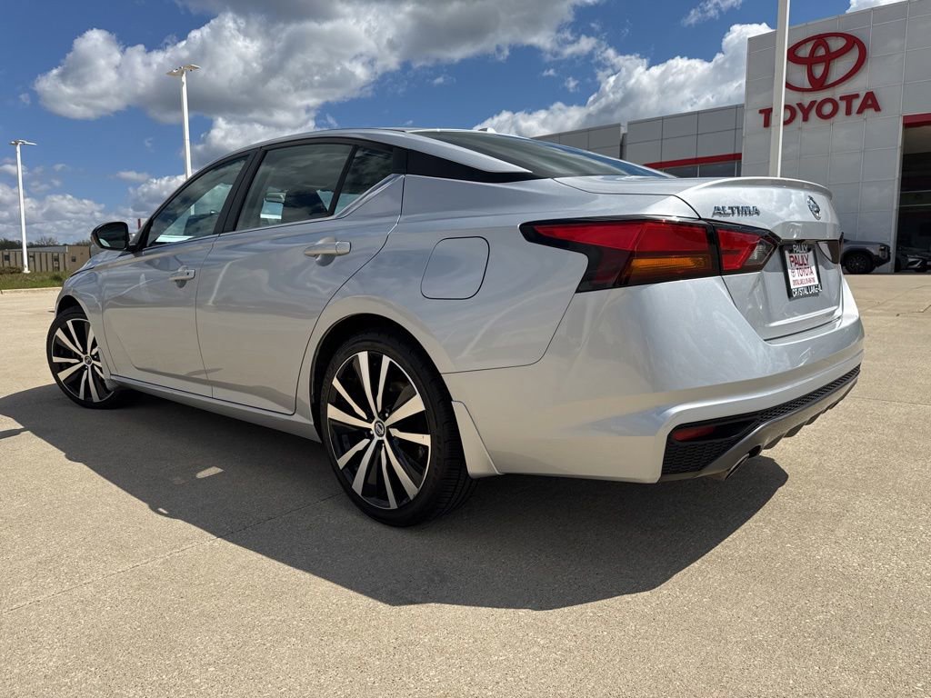 Used 2019 Nissan Altima 2.5 SR FWD image 5