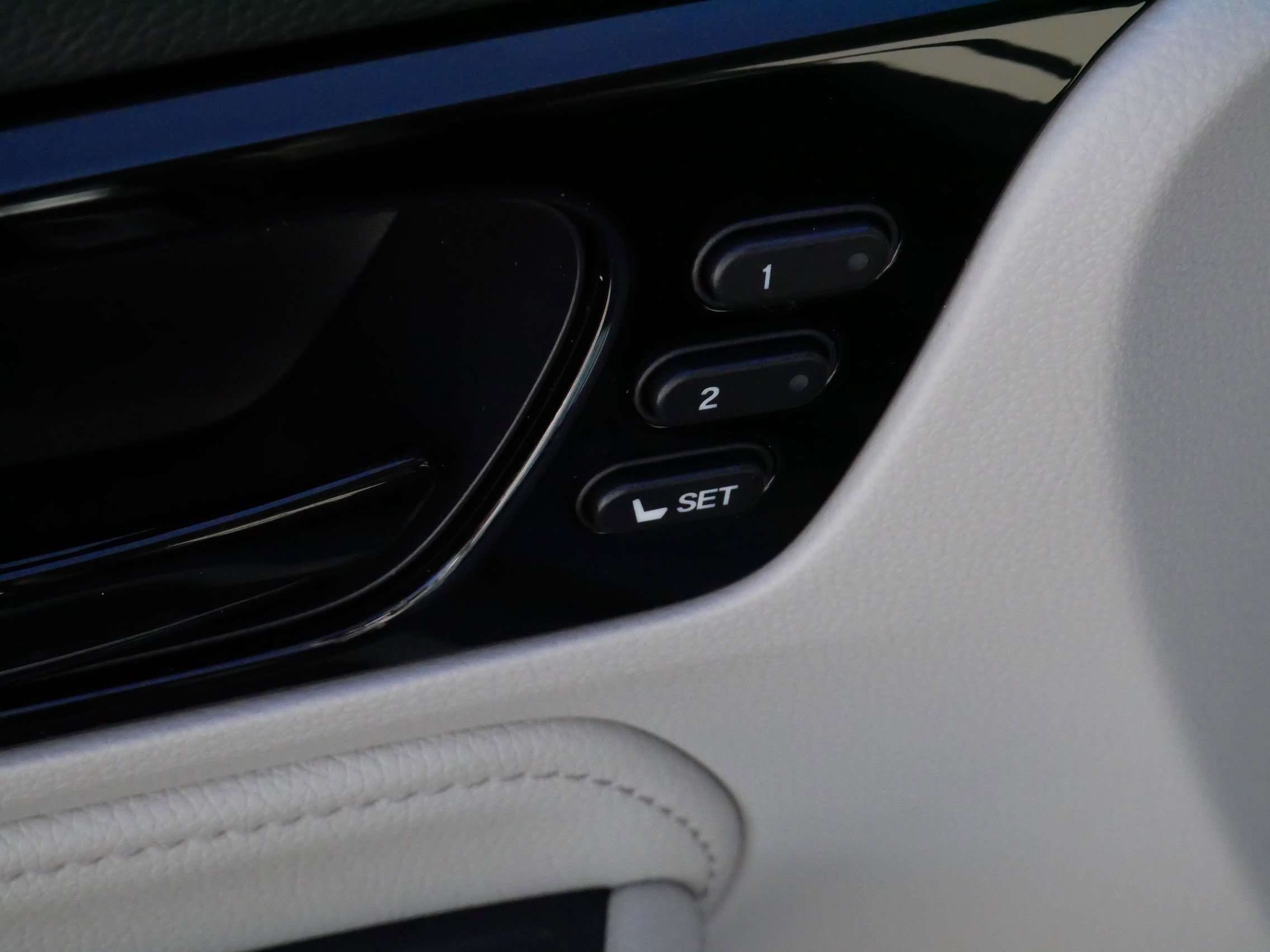 Certified 2026 Honda Odyssey Elite image 19