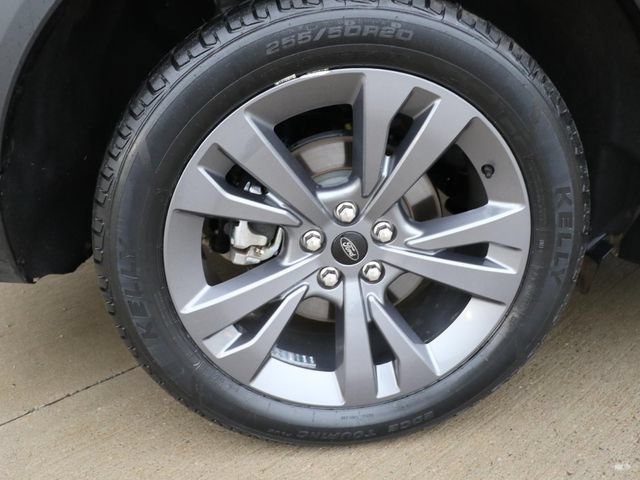 Used 2025 Ford Explorer Active w/ Active Comfort Package AWD/4WD image 8