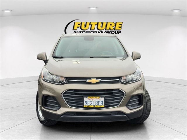 Used 2022 Chevrolet Trax LS w/ Tint and Cruise Package image 2