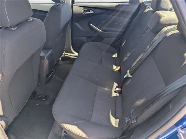 Certified 2018 Ford Focus SE FWD image 17